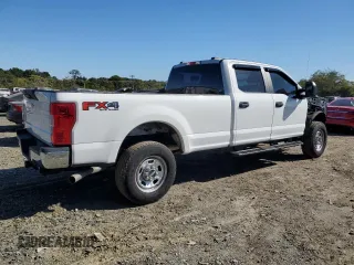 2021 Ford F-350 XL with VIN 1FT8W3B68MED50473, listed as a Copart auction lot 74001304 with 37,866 mi miles and Salvage Title. Bid and sale history available at DreamBid. Image 3.