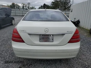 2008 Mercedes-Benz S 550 z VIN WDDNG86X38A207840, wystawiony jako Copart lot #57403945 z przebiegiem 132 025 mil mil oraz Czysty tytuł • Clean title. Historia ofert i sprzedaży dostępna na DreamBid. Obrazek 6.