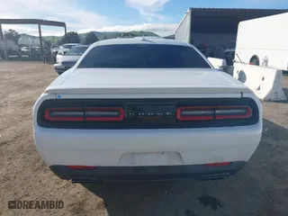 2015 Dodge Challenger R/T with VIN 2C3CDZAT3FH733392, listed as a IAAI auction lot 41633070 with 145,074 mi miles. Bid and sale history available at carsss.com. Image 17.