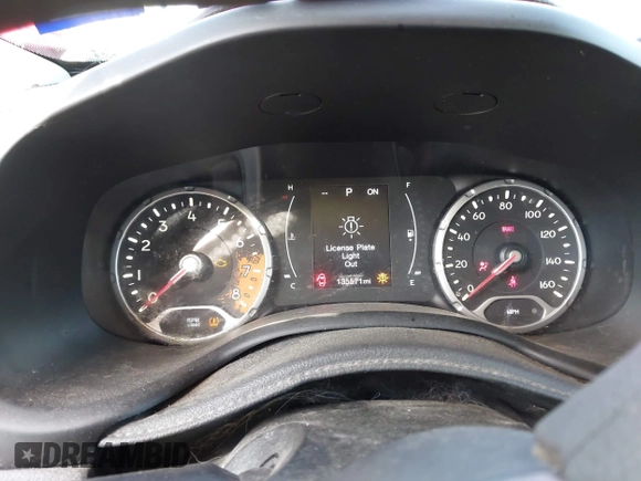 2017 Jeep Renegade Sport z VIN ZACCJAAB9HPF54630, wystawiony jako IAAI lot #42337317 z przebiegiem 135 571 mil mil oraz . Historia ofert i sprzedaży dostępna na DreamBid. Obrazek 7.