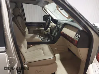 2006 Lincoln Navigator Luxury with VIN 5LMFU27536LJ20869, listed as a IAAI auction lot 41305859 with 166,845 mi miles. Bid and sale history available at carsss.com. Image 5.