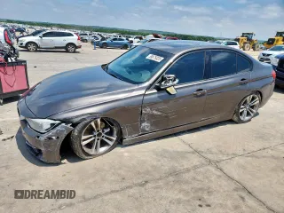 2015 BMW 3 Series 328i with VIN WBA3A5C55FF610865, listed as a Copart auction lot 59675825 with 186,429 mi miles and Salvage title. Bid and sale history available at DreamBid. Image 1.
