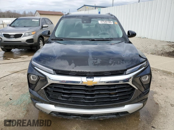 2024 Chevrolet TrailBlazer LT with VIN KL79MPS23RB080590, listed as a Copart auction lot 47540195 with Not Provided miles and Non Repairable. Bid and sale history available at DreamBid. Image 5.