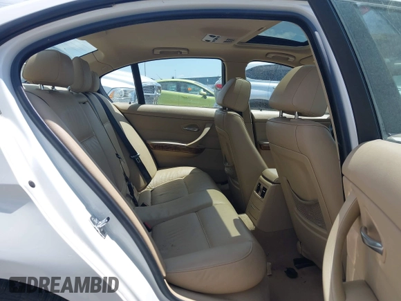 2006 BMW 3 Series 325xi with VIN WBAVD13556KV10507, listed as a IAAI auction lot 42515516 with 159,034 mi miles and . Bid and sale history available at DreamBid. Image 8.