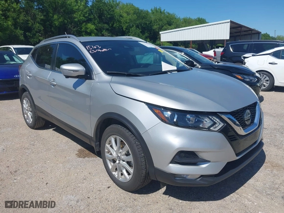 2022 Nissan Rogue Sport SV with VIN JN1BJ1BW0NW487477, listed as a IAAI auction lot 42075815 with 37,362 mi miles. Bid and sale history available at carsss.com. Image 1.