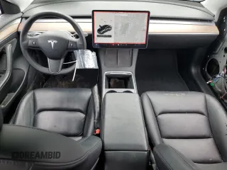 2021 Tesla Model 3 Long Range z VIN 5YJ3E1EB2MF066149, wystawiony jako Copart lot #53374765 z przebiegiem 119 771 mil mil oraz Szkoda całkowita • Salvage title. Historia ofert i sprzedaży dostępna na DreamBid. Obrazek 8.