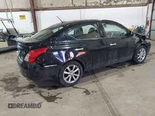 2014 Nissan Versa SV with VIN 3N1CN7AP3EL835817, listed as a IAAI auction lot 41312955 with 183,375 mi miles. Bid and sale history available at carsss.com. Image 4.