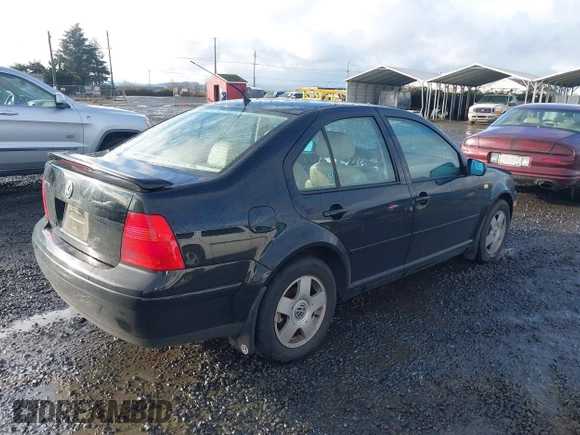 1999 Volkswagen Jetta GLS with VIN 3VWSA29M0XM084459, listed as a IAAI auction lot 41170665 with 76,790 mi miles and . Bid and sale history available at DreamBid. Image 4.
