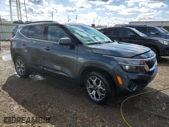 2021 Kia Seltos EX with VIN KNDERCAA9M7213448, listed as a Copart auction lot 49551385 with 58,771 mi miles and Salvage Title. Bid and sale history available at carsss.com. Image 4.
