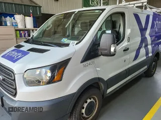 2016 Ford Transit z VIN 1FTYR1YM3GKB55503, wystawiony jako IAAI lot #42530097 z przebiegiem 93 693 mil mil oraz . Historia ofert i sprzedaży dostępna na DreamBid. Obrazek 7.