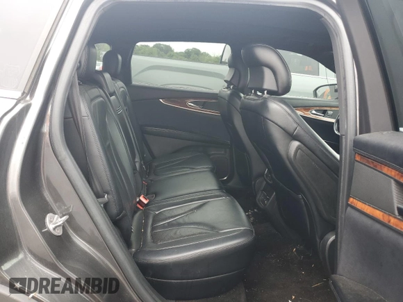 2018 Lincoln MKX Select z VIN 2LMPJ8KR3JBL21472, wystawiony jako Copart lot #60637105 z przebiegiem 70 107 mil mil oraz Szkoda całkowita • Salvage title. Historia ofert i sprzedaży dostępna na DreamBid. Obrazek 10.