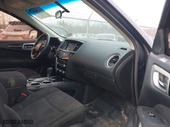 2014 Nissan Pathfinder SV with VIN 5N1AR2MM3EC712717, listed as a IAAI auction lot 41698690 with 119936 miles. Bid and sale history available at carsss.com. Image 5.