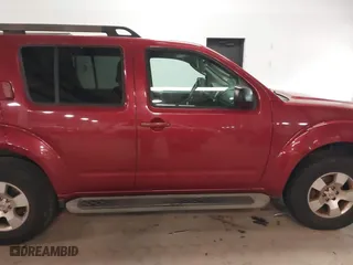 2011 Nissan Pathfinder Silver with VIN 5N1AR1NB1BC623599, listed as a IAAI auction lot 41415680 with 1 mi miles. Bid and sale history available at carsss.com. Image 12.