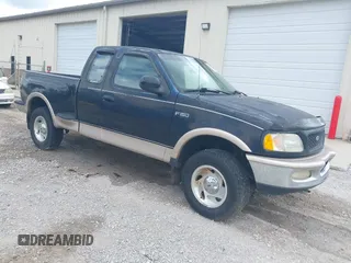 1997 Ford F-150 XL with VIN 2FTEX08L8VCA23154, listed as a IAAI auction lot 42632481 with 237,004 mi miles and . Bid and sale history available at DreamBid. Image 1.