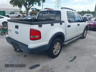 2007 Ford Explorer Sport Trac XLT with VIN 1FMEU31K37UB15251, listed as a IAAI auction lot 42621973 with 177,720 mi miles and . Bid and sale history available at DreamBid. Image 4.