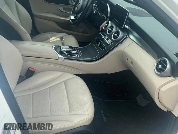 2015 Mercedes-Benz C 300 Luxury с VIN 55SWF4KB0FU063185, выставлен на аукционе Copart как лот 77677874 с пробегом 125 755 миль миль и Чистый • Clean title. История ставок и продаж доступна на DreamBid. Изображение 5.