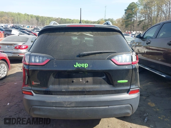 2020 Jeep Cherokee Latitude with VIN 1C4PJLCB2LD552784, listed as a IAAI auction lot 41908936 with 47,337 mi miles and . Bid and sale history available at DreamBid. Image 16.