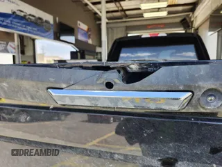 2019 Ford F-250 XL с VIN 1FT7W2BT6KED86588, выставлен на аукционе IAAI как лот 42781927 с пробегом 239 312 миль миль и . История ставок и продаж доступна на DreamBid. Изображение 16.