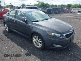2011 Kia Optima EX z VIN KNAGN4A71B5058981, wystawiony jako IAAI lot #42444799 z przebiegiem 220 757 mil mil oraz . Historia ofert i sprzedaży dostępna na DreamBid. Obrazek 1.