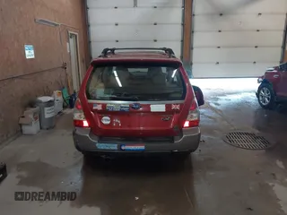 2006 Subaru Forester 2.5 X L.L. Bean Edition with VIN JF1SG67636H725688, listed as a IAAI auction lot 41479919 with 160,524 mi miles. Bid and sale history available at carsss.com. Image 16.