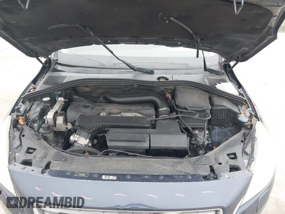2012 Volvo S60 T5 with VIN YV1622FS0C2122692, listed as a IAAI auction lot 41924096 with 165,749 mi miles. Bid and sale history available at carsss.com. Image 10.
