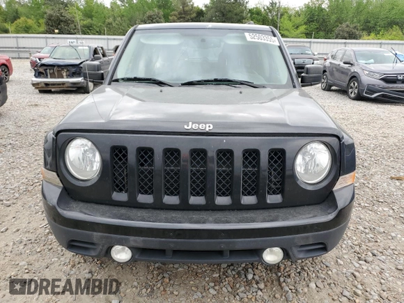 2015 Jeep Patriot High Altitude z VIN 1C4NJPFA7FD349976, wystawiony jako Copart lot #52503355 z przebiegiem 149 809 mil mil oraz Szkoda całkowita • Salvage title. Historia ofert i sprzedaży dostępna na DreamBid. Obrazek 5.