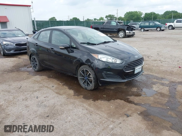 2015 Ford Fiesta SE with VIN 3FADP4BJXFM135864, listed as a IAAI auction lot 39462016 with 113,486 mi miles and . Bid and sale history available at DreamBid. Image 1.