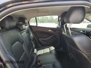 2015 Mercedes-Benz GLA 250 z VIN WDCTG4EB6FJ141758, wystawiony jako Copart lot #57044845 z przebiegiem 156 485 mil mil oraz Tytuł czysty. Historia ofert i sprzedaży dostępna na DreamBid. Obrazek 11.