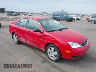 2007 Ford Focus S with VIN 1FAHP34N37W179508, listed as a IAAI auction lot 41984406 with 145,616 mi miles. Bid and sale history available at carsss.com. Image 1.