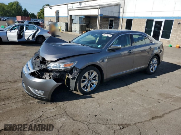 2011 Ford Taurus Limited z VIN 1FAHP2FW3BG146981, wystawiony jako Copart lot #58124275 z przebiegiem 64 163 mil mil oraz Szkoda całkowita • Salvage title. Historia ofert i sprzedaży dostępna na DreamBid. Obrazek 1.