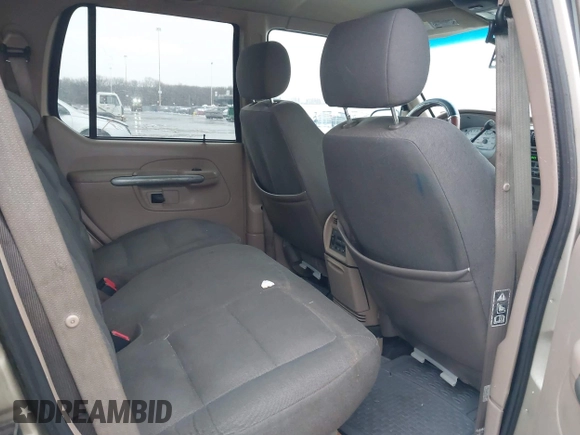 2002 Ford Explorer Sport Trac Value with VIN 1FMZU77E52UB75812, listed as a IAAI auction lot 41572330 with 199,544 mi miles and . Bid and sale history available at DreamBid. Image 8.