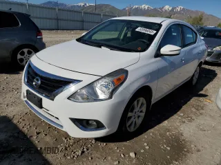 2016 Nissan Versa SV z VIN 3N1CN7AP4GL869431, wystawiony jako Copart lot #55996045 z przebiegiem 66 651 mil mil oraz Szkoda całkowita • Salvage title. Historia ofert i sprzedaży dostępna na DreamBid. Obrazek 1.