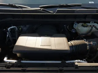 2019 Chevrolet Silverado 1500 LT with VIN 1GCUYDED8KZ365411, listed as a IAAI auction lot 41876231 with 70,205 mi miles. Bid and sale history available at carsss.com. Image 10.