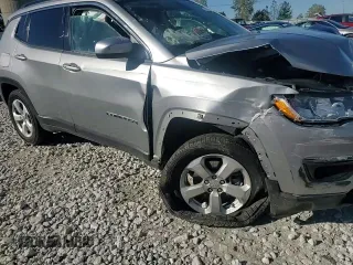 2019 Jeep Compass Latitude with VIN 3C4NJDBB7KT849802, listed as a Copart auction lot 73224754 with 46,263 mi miles and Salvage Title. Bid and sale history available at DreamBid. Image 12.
