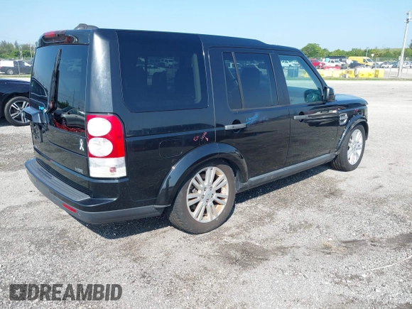 2010 Land Rover LR4 Lux z VIN SALAK2D44AA532072, wystawiony jako IAAI lot #37238544 z przebiegiem 118 089 mil mil oraz . Historia ofert i sprzedaży dostępna na DreamBid. Obrazek 4.