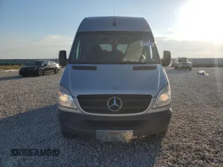 2011 Mercedes-Benz Sprinter Passenger with VIN WDZPE7CC0B5542199, listed as a Copart auction lot 67911264 with 43,590 mi miles and Clean Title. Bid and sale history available at carsss.com. Image 5.