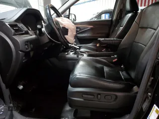 2017 Honda Pilot EX-L with VIN 5FNYF6H55HB096659, listed as a Copart auction lot 60426095 with 144,047 mi miles and Salvage title. Bid and sale history available at DreamBid. Image 7.