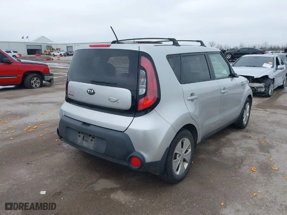 2015 Kia Soul with VIN KNDJN2A21F7777241, listed as a IAAI auction lot 41713236 with 168,115 mi miles. Bid and sale history available at carsss.com. Image 4.