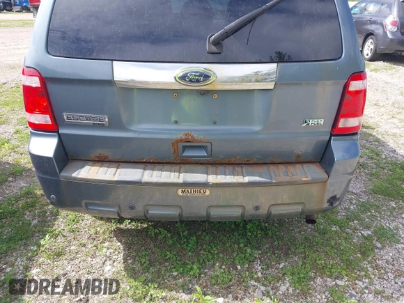 2010 Ford Escape Limited с VIN 1FMCU9EG7AKC47061, выставлен на аукционе IAAI как лот 42293703 с пробегом 190 754 миль миль и . История ставок и продаж доступна на DreamBid. Изображение 6.