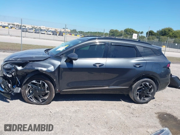 2024 Kia Sportage SX-Prestige with VIN 5XYK5CDF5RG189875, listed as a IAAI auction lot 41822538 with 12,113 mi miles and . Bid and sale history available at carsss.com. Image 14.