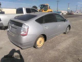 2008 Toyota Prius with VIN JTDKB20UX83359593, listed as a IAAI auction lot 38121936 with 211,754 mi miles and . Bid and sale history available at DreamBid. Image 4.