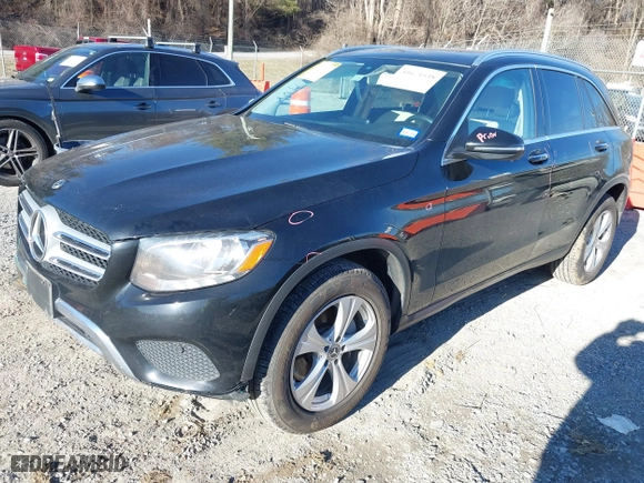 2017 Mercedes-Benz GLC with VIN WDC0G4JB0HV004917, listed as a IAAI auction lot 41674538 with NaN miles. Bid and sale history available at carsss.com. Image 19.