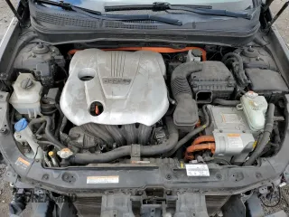 2015 Hyundai Sonata Hybrid Limited with VIN KMHEC4A43FA120881, listed as a Copart auction lot 73848763 with 117,967 mi miles. Bid and sale history available at carsss.com. Image 11.