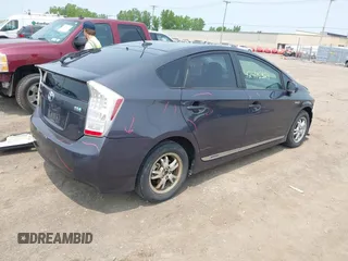 2011 Toyota Prius I z VIN JTDKN3DUXB0251796, wystawiony jako IAAI lot #42415321 z przebiegiem 250 239 mil mil oraz . Historia ofert i sprzedaży dostępna na DreamBid. Obrazek 4.
