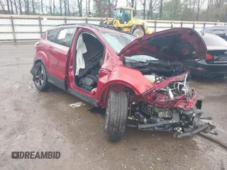 2017 Ford Escape SE z VIN 1FMCU0G97HUA31462, wystawiony jako IAAI lot #41900897 z przebiegiem Nie podano mil oraz . Historia ofert i sprzedaży dostępna na DreamBid. Obrazek 1.