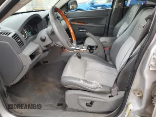 2006 Jeep Grand Cherokee Overland with VIN 1J8HR68226C307087, listed as a Copart auction lot 41464125 with 269,343 mi miles and Salvage title. Bid and sale history available at DreamBid. Image 7.