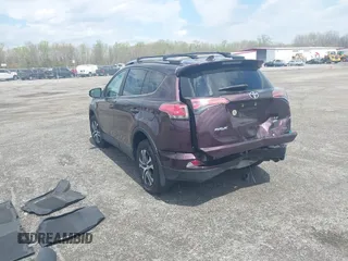 2018 Toyota RAV4 LE with VIN 2T3BFREV5JW775651, listed as a IAAI auction lot 42006476 with 89,633 mi miles. Bid and sale history available at carsss.com. Image 3.