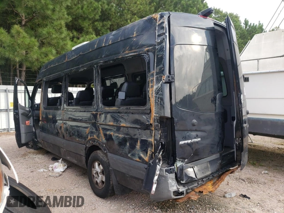 2016 Mercedes-Benz Sprinter with VIN 8BRPE8CD6GE125674, listed as a Copart auction lot 69031374 with Not Provided miles and Salvage Title. Bid and sale history available at DreamBid. Image 3.