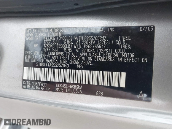 2005 Toyota Sequoia SR5 with VIN 5TDBT44A95S257043, listed as a IAAI auction lot 41562983 with 213,197 mi miles and . Bid and sale history available at DreamBid. Image 9.