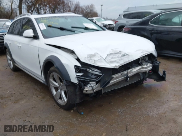 2013 Audi allroad Premium Plus with VIN WA1UFAFL8DA139987, listed as a IAAI auction lot 40978375 with 92,862 mi miles. Bid and sale history available at carsss.com. Image 6.
